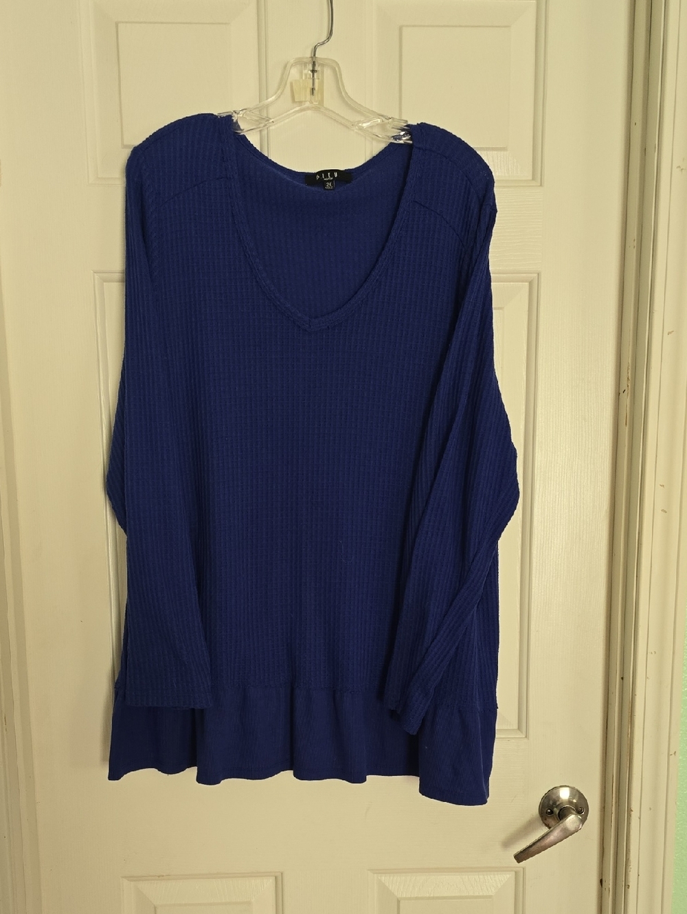 B.L.E.U. V-Neck Ribbed Long Sleeve Top - Blue